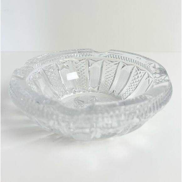 Vintage Heavy Crystal Ashtray Starburst Clear Mid-Century Barware Catchall - Picture 5 of 9